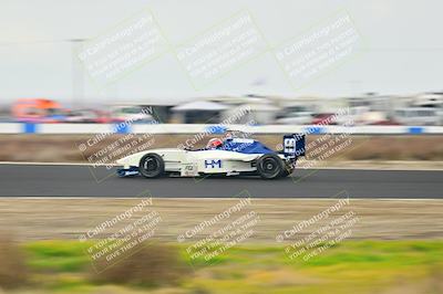 media/Jan-26-2025-CalClub SCCA (Sun) [[cfcea7df88]]/Group 2/Race/